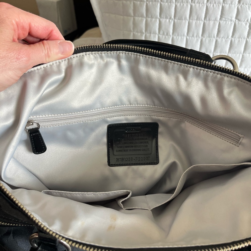 Coach Black Signature Poppy Hearts Glam Bag - Picture 11 of 14